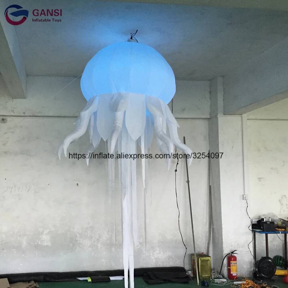Разноцветный очаровательный на – обзор и цена Outdoor Lighting Jellyfish