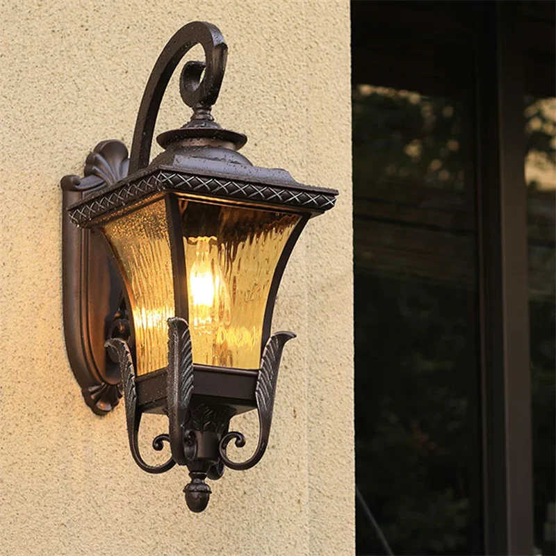 Настенный светильник для вилл  – обзор и цена Outdoor Lighting Up And Down